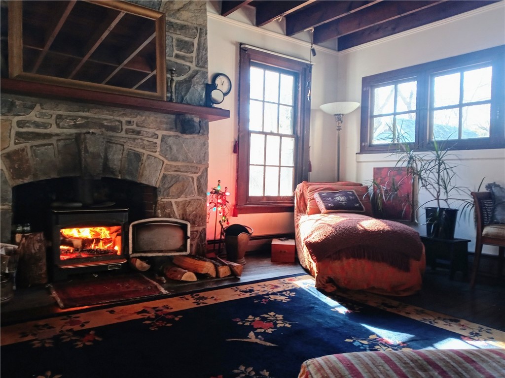 7 Calvert Place Jamestown, RI 02835 - Photo 6 of 15