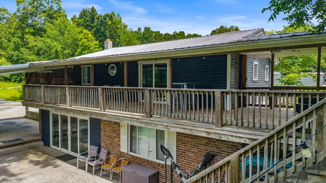 $499,900 | 1099 Red Cloud Road, Ten Mile, TN 37880