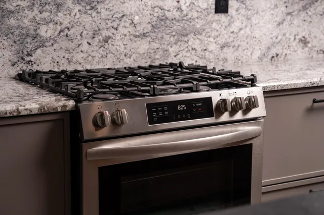 $3,500 | 612 West 8th Avenue, Tallahassee, FL 32303