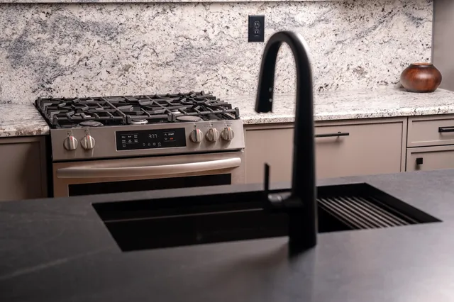 $3,500 | 612 West 8th Avenue, Tallahassee, FL 32303