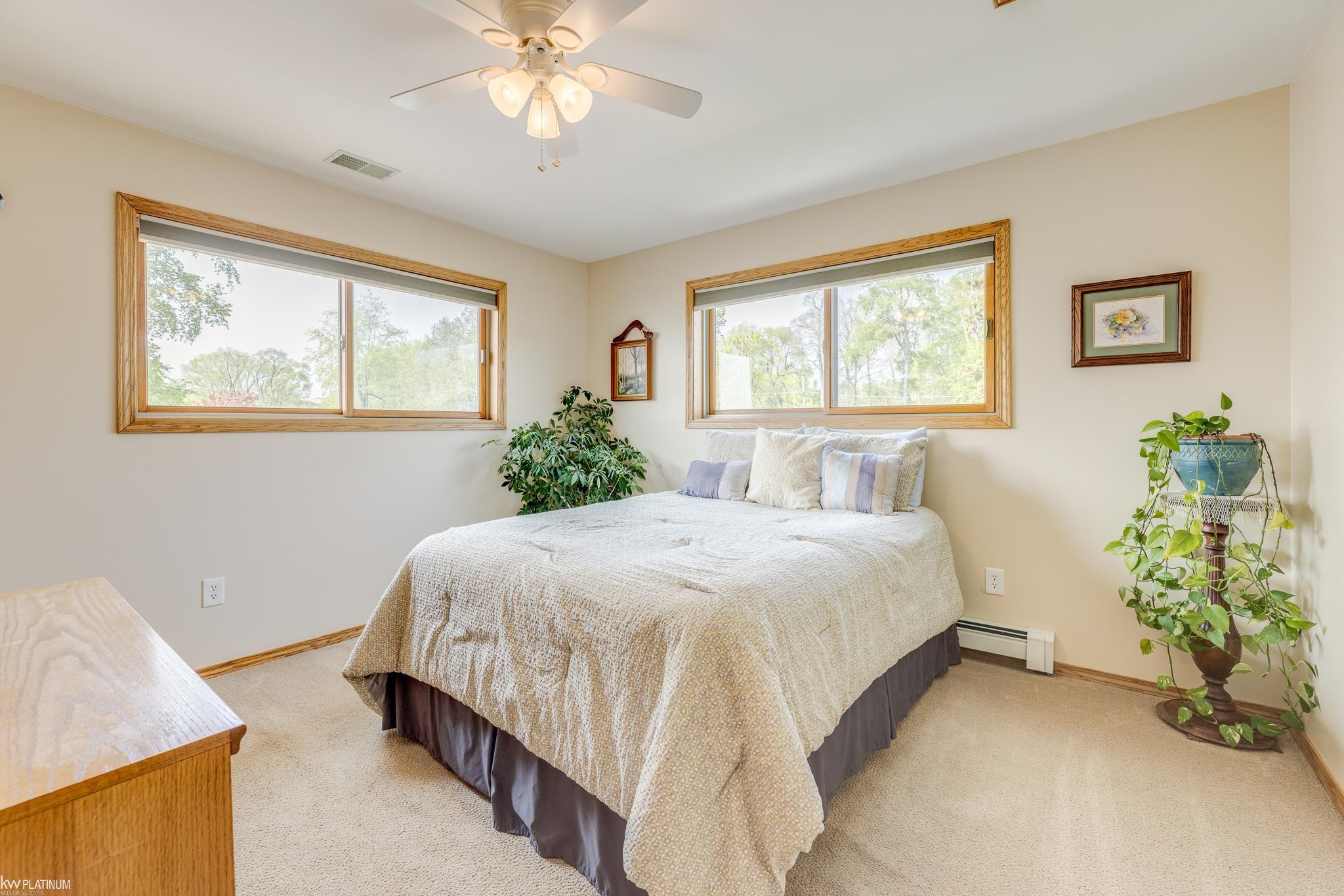 8315 Lakeshore Road Lexington, MI 48450 - Photo 33 of 37 50110065-32.JPG