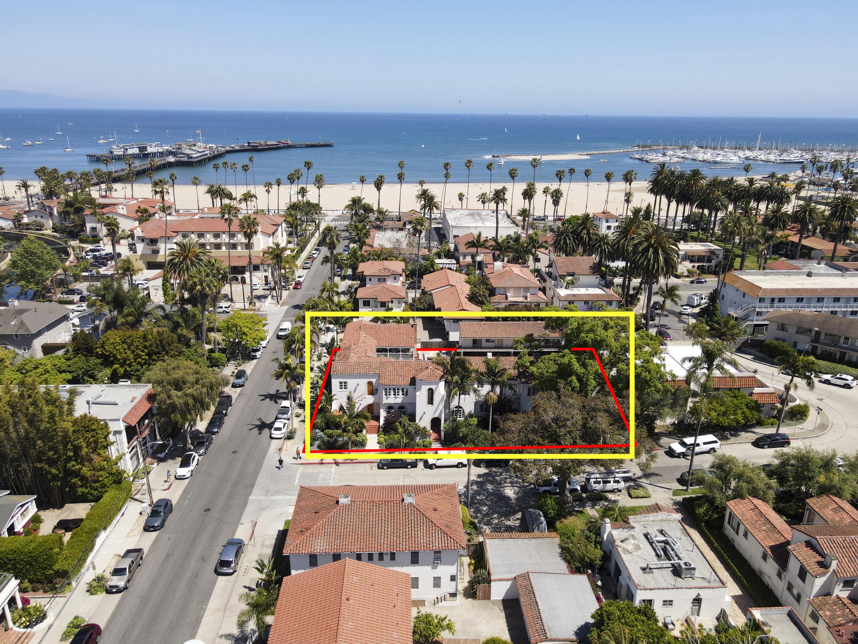 111 Chapala Street Santa Barbara, CA 93101 - Photo 24 of 28 1.5 blocks to waterfront, beach