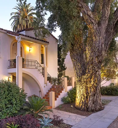 $10,500,000 | 111 Chapala Street, Santa Barbara, CA 93101