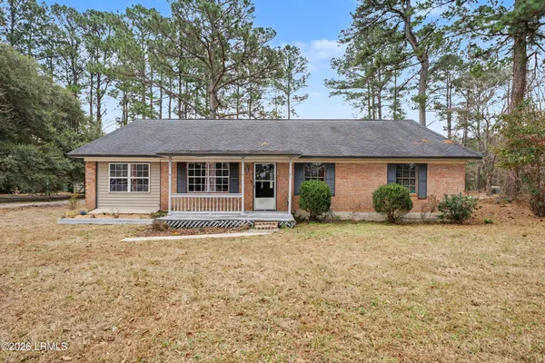 $380,000 | 808 Old House Road, Ridgeland, SC 29936