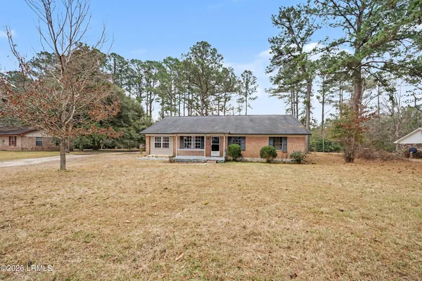 $380,000 | 808 Old House Road, Ridgeland, SC 29936
