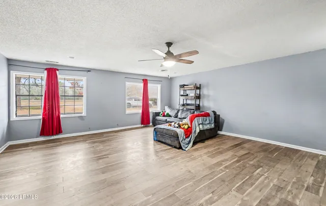 $423,500 | 808 Old House Road, Ridgeland, SC 29936