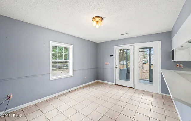 $423,500 | 808 Old House Road, Ridgeland, SC 29936