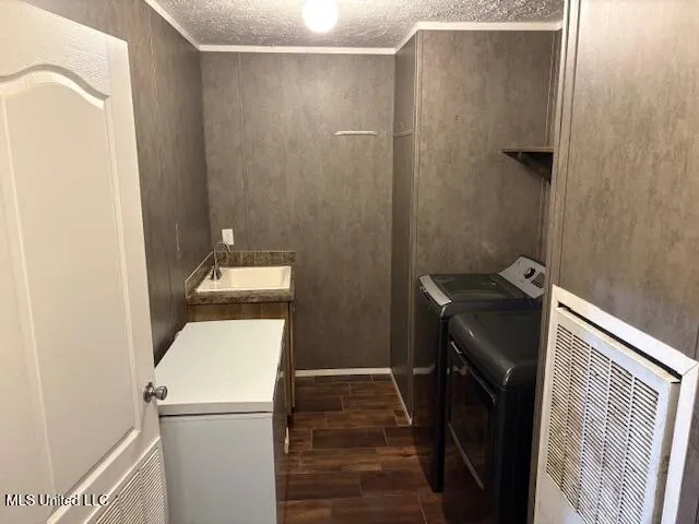 $169,900 | 6643 Old Highway 80, Lake, MS 39092