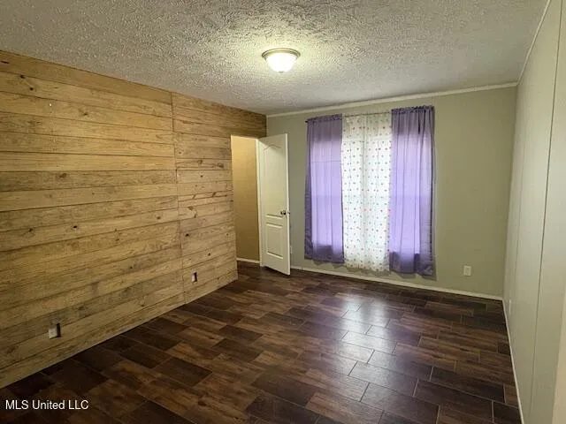 $169,900 | 6643 Old Highway 80, Lake, MS 39092