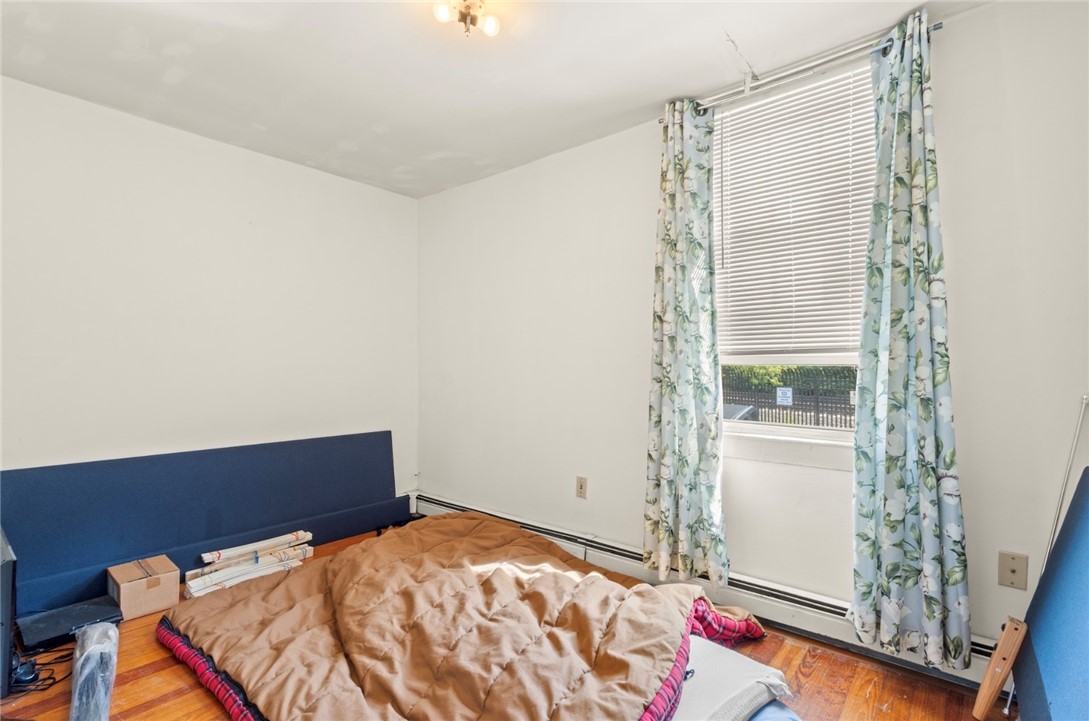 134 Duke Street East Greenwich, RI 02818 - Photo 27 of 36