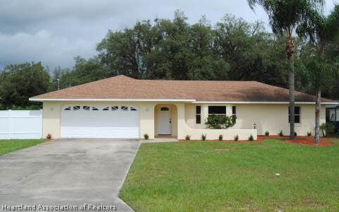 2124 North Cardinal Road Avon Park, FL 33825 - Photo 1 of 17 Gallery Image 1
