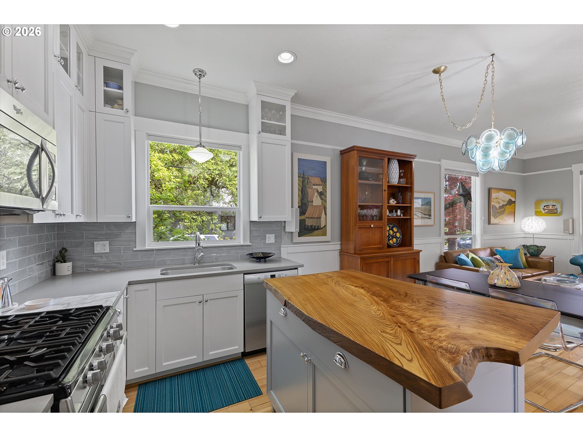 537 Southeast Spokane Street Portland, OR 97202 - Photo 11 of 48 Great Room