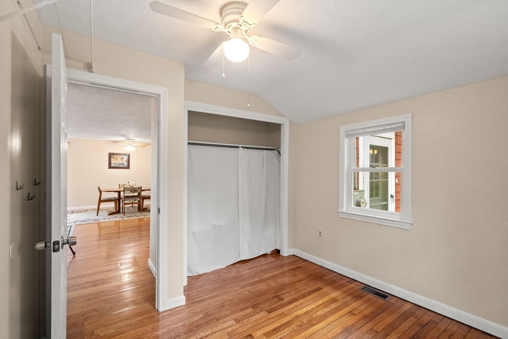 30 Stonebridge Road Wayland, MA 01778 - Photo 13 of 33