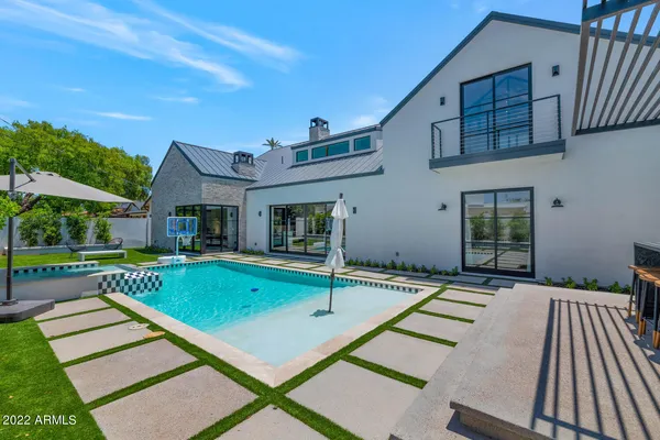 $34,995 | 4216 East Hazelwood Street, Phoenix, AZ 85018