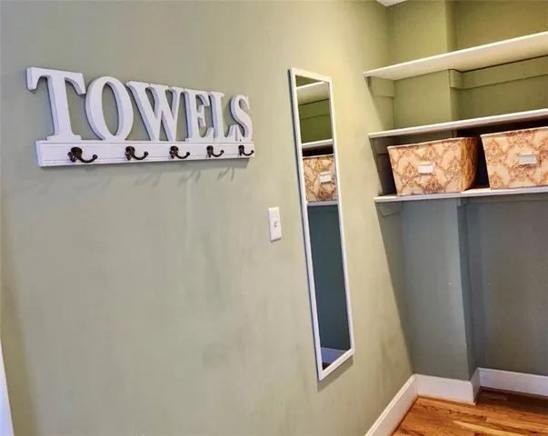 $100,000 | 323 Emanuel Cleaver II Blvd., Unit 6C, Kansas City, MO 64112