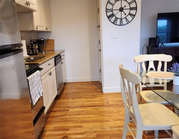 $100,000 | 323 Emanuel Cleaver II Blvd., Unit 6C, Kansas City, MO 64112