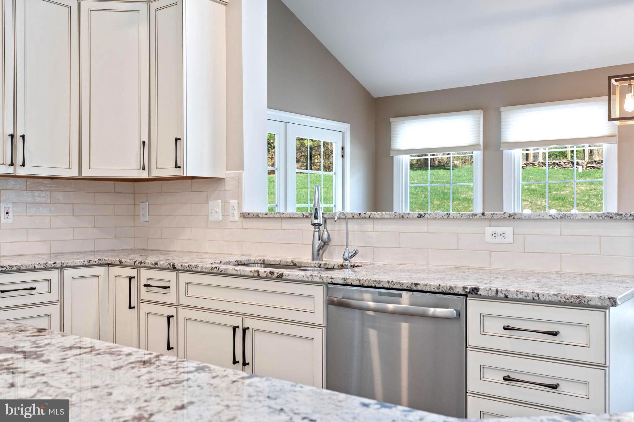 1231 Corbett Road Monkton, MD 21111 - Photo 15 of 84 Quartz Countertops