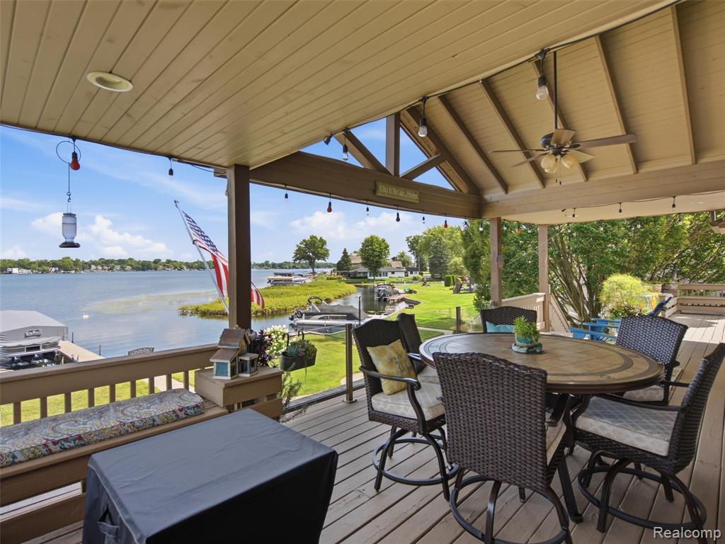 12067 Torrey Road Fenton, MI 48430 - Photo 29 of 34 Gallery Image 29