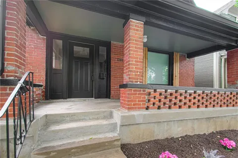 $269,950 | 1704 Lake Avenue, Kansas City, KS 66103