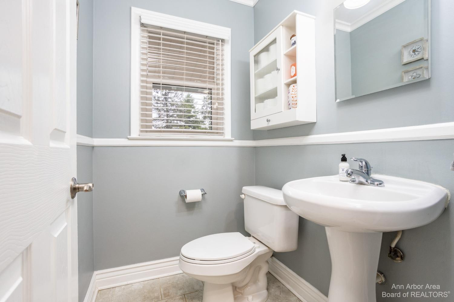 32230 Red Clover Road Farmington Hills, MI 48334 - Photo 12 of 28 Photo 12