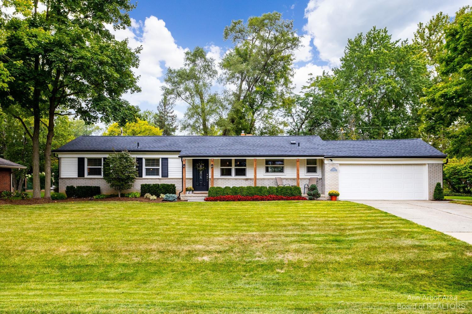 32230 Red Clover Road Farmington Hills, MI 48334 - Photo 28 of 28 Photo 28