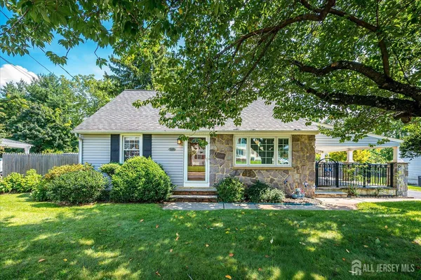 $499,900 | 2008 Maple Avenue, South Plainfield, NJ 07080