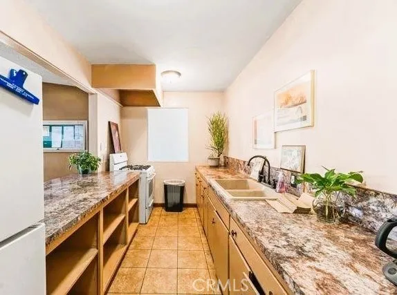 $240,000 | 12600 Van Nuys Boulevard, Unit 46, Pacoima, CA 91331