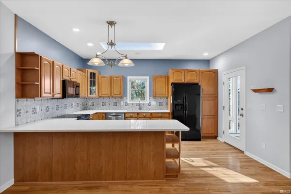 $409,900 | 1405 West Countryside Lane, Bloomington, IN 47403