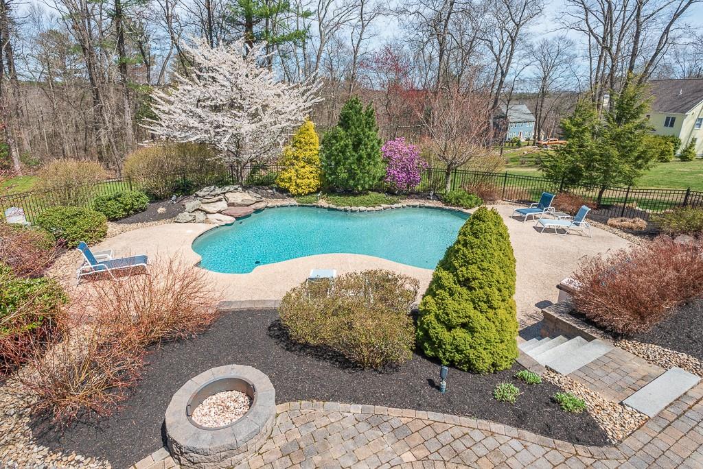 18 Long Hill Road Georgetown, MA 01833 - Photo 36 of 40 Gallery Image 36