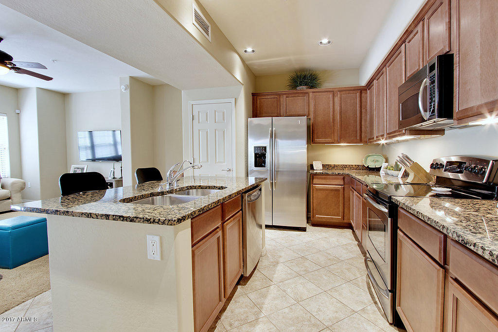 3935 East Rough Rider Road, Unit 1153 Phoenix, AZ 85050 - Photo 10 of 46 Kitchen_7997