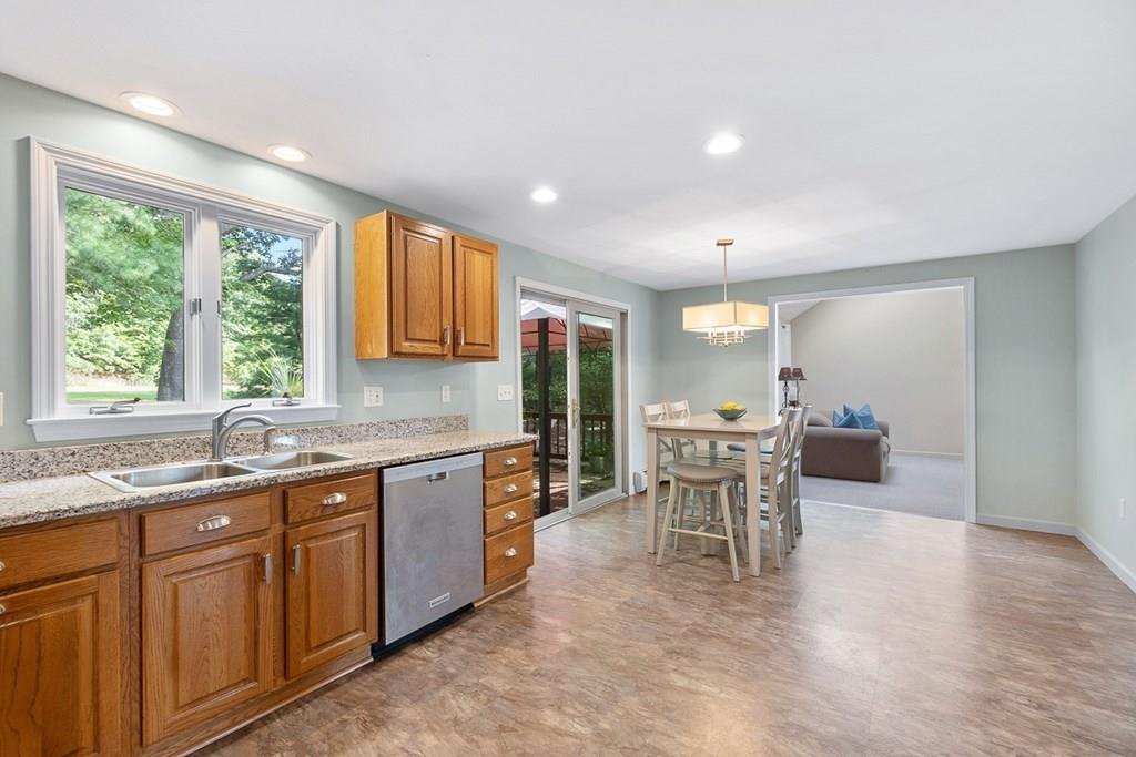 50 Ireta Road Shrewsbury, MA 01545 - Photo 5 of 28 Gallery Image 5