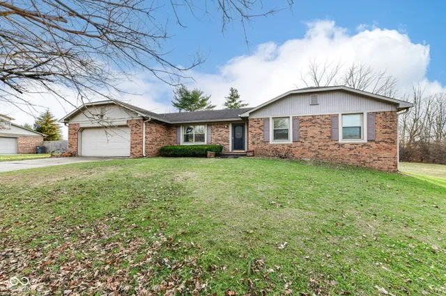 $324,900 | 6035 Buckskin Court, Indianapolis, IN 46250