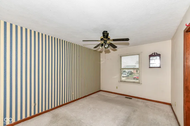 $324,900 | 6035 Buckskin Court, Indianapolis, IN 46250