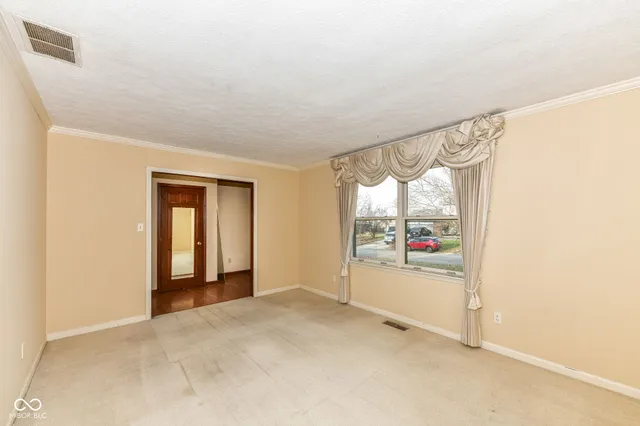 $324,900 | 6035 Buckskin Court, Indianapolis, IN 46250