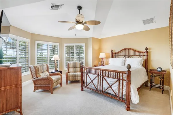 $4,950,000 | 5640 Williams Drive, Fort Myers Beach, FL 33931