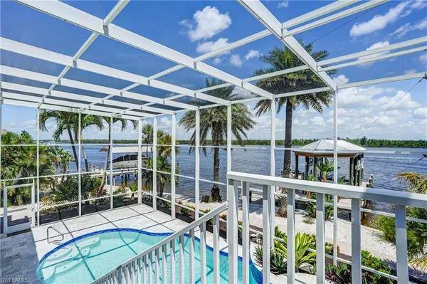 $4,950,000 | 5640 Williams Drive, Fort Myers Beach, FL 33931