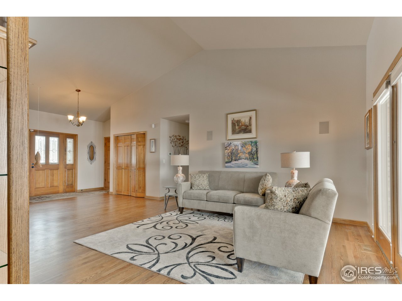 1815 Red Cloud Road Longmont, CO 80504 - Photo 8 of 40 Living Room