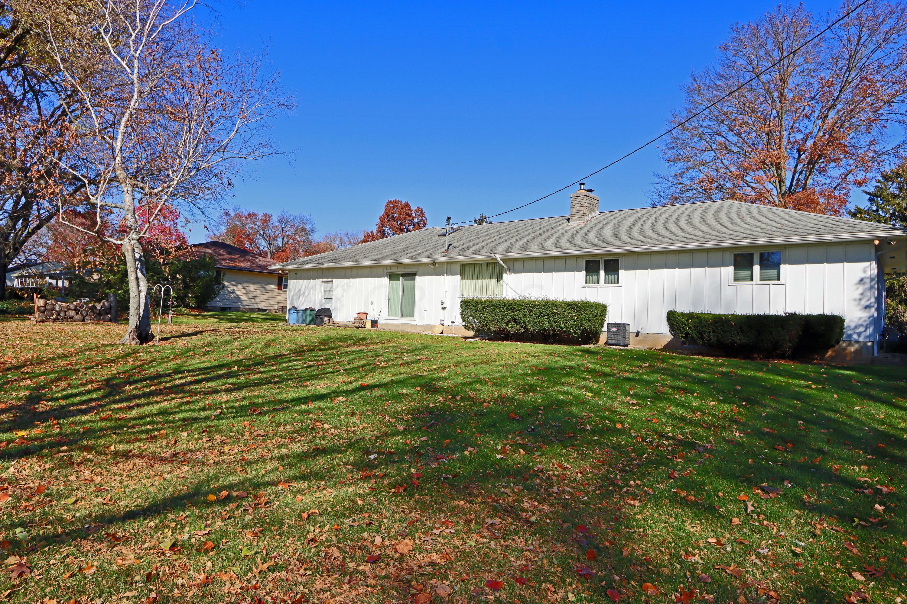 4667 Wingate Road Columbus, OH 43232 - Photo 44 of 47 IMG_2999_edited-1
