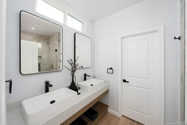 $3,500 | 708 Backdrop, San Antonio, TX 78260