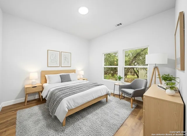 $3,500 | 708 Backdrop, San Antonio, TX 78260