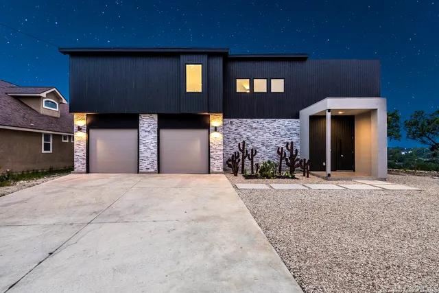 $3,500 | 708 Backdrop, San Antonio, TX 78260