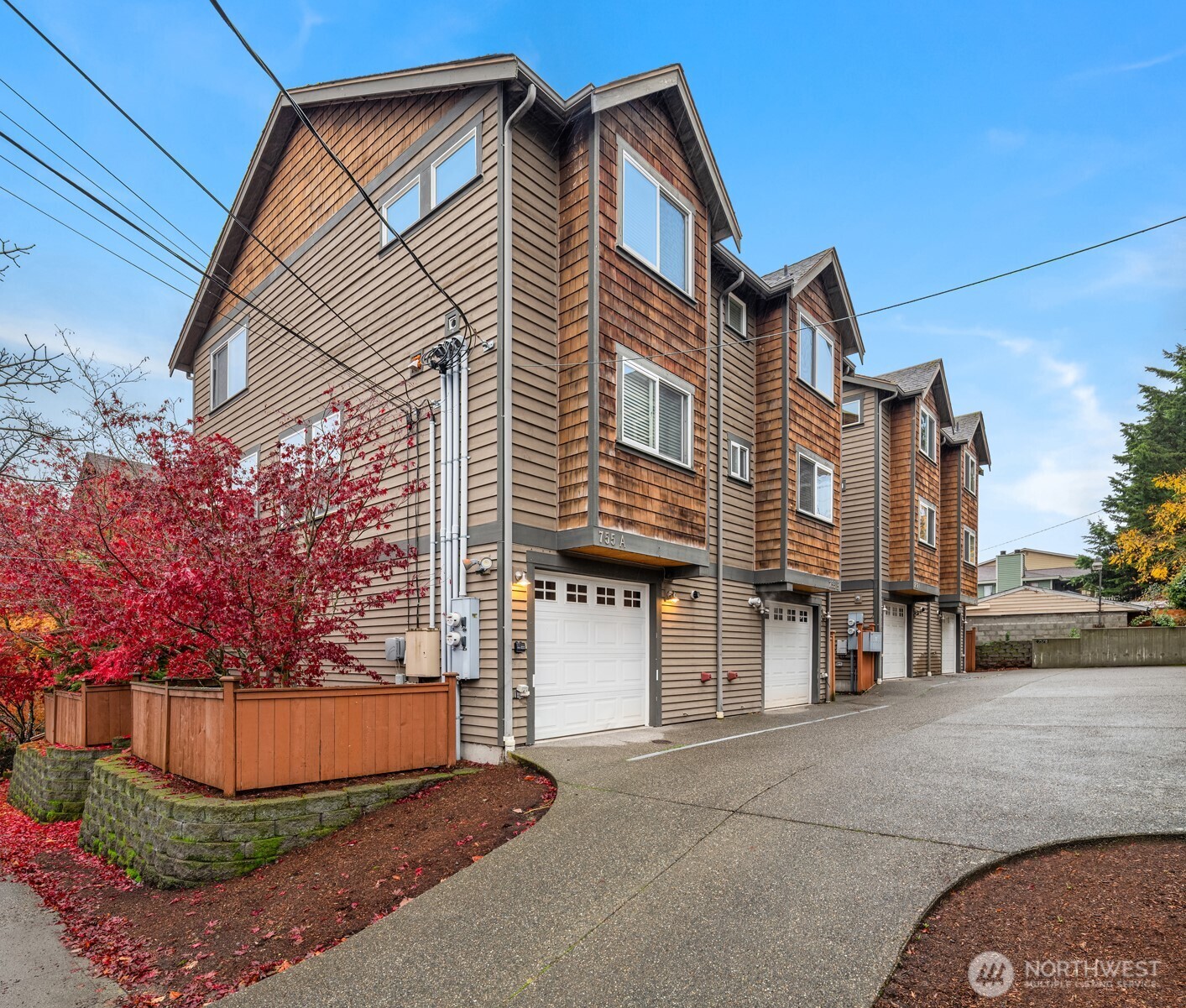 757 North 95th Street, Unit B Seattle, WA 98103 - Photo 3 of 23 Gallery Image 3