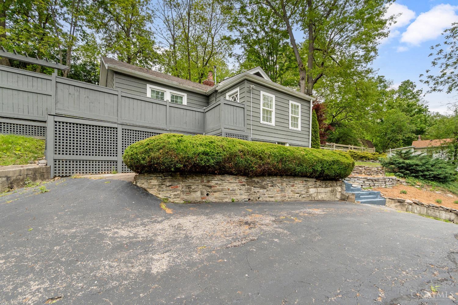 4261 Walton Creek Road Cincinnati, OH 45243 - Photo 27 of 31