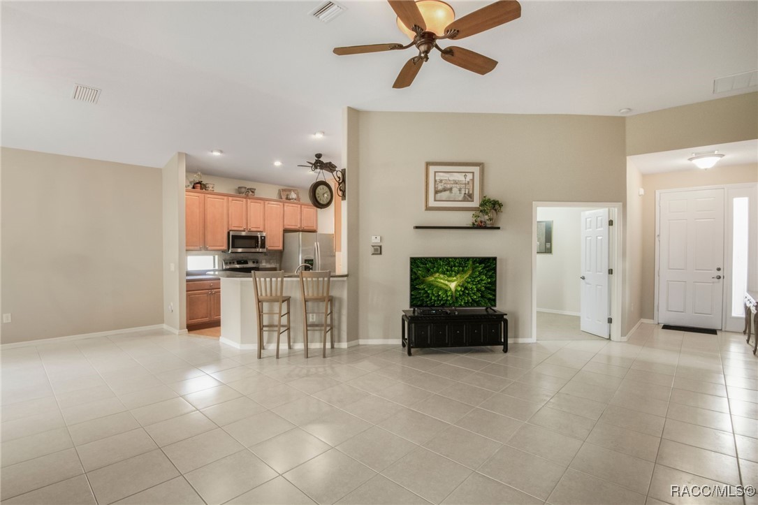 1052 West Diamond Shore Loop Hernando, FL 34442 - Photo 9 of 45