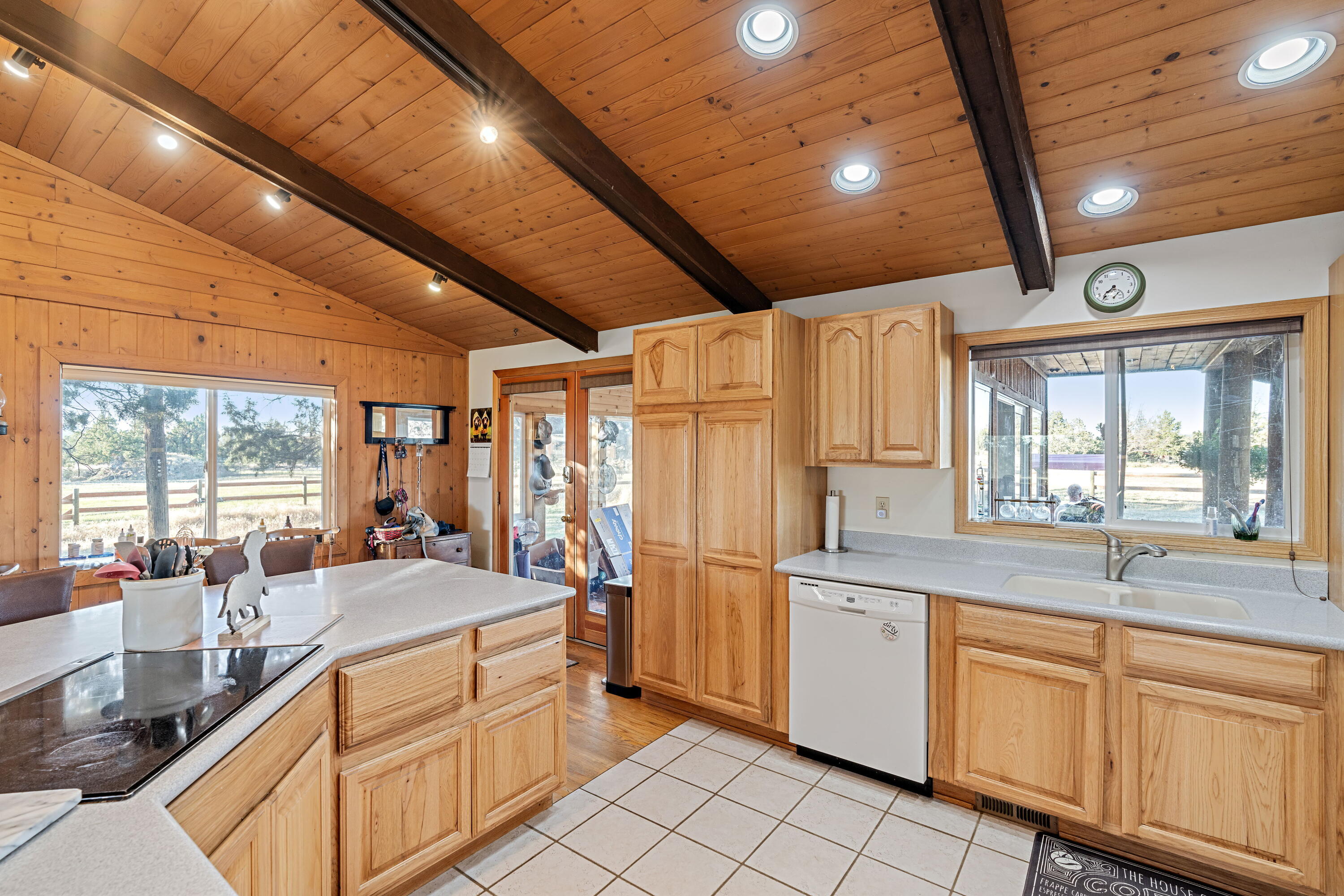 1594 Southwest Bent Loop Powell Butte, OR 97753 - Photo 16 of 46 7__DSC5540