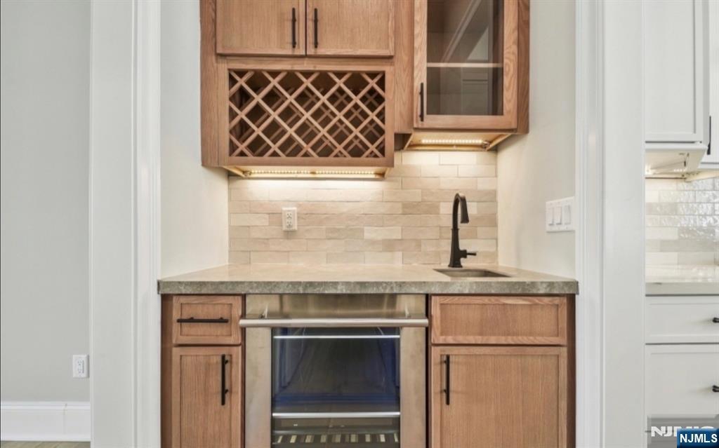 3 Bristol Ridge Boonton, NJ 07005 - Photo 15 of 38