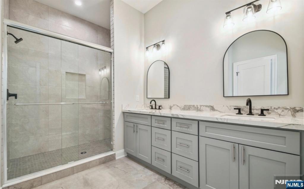 3 Bristol Ridge Boonton, NJ 07005 - Photo 18 of 38