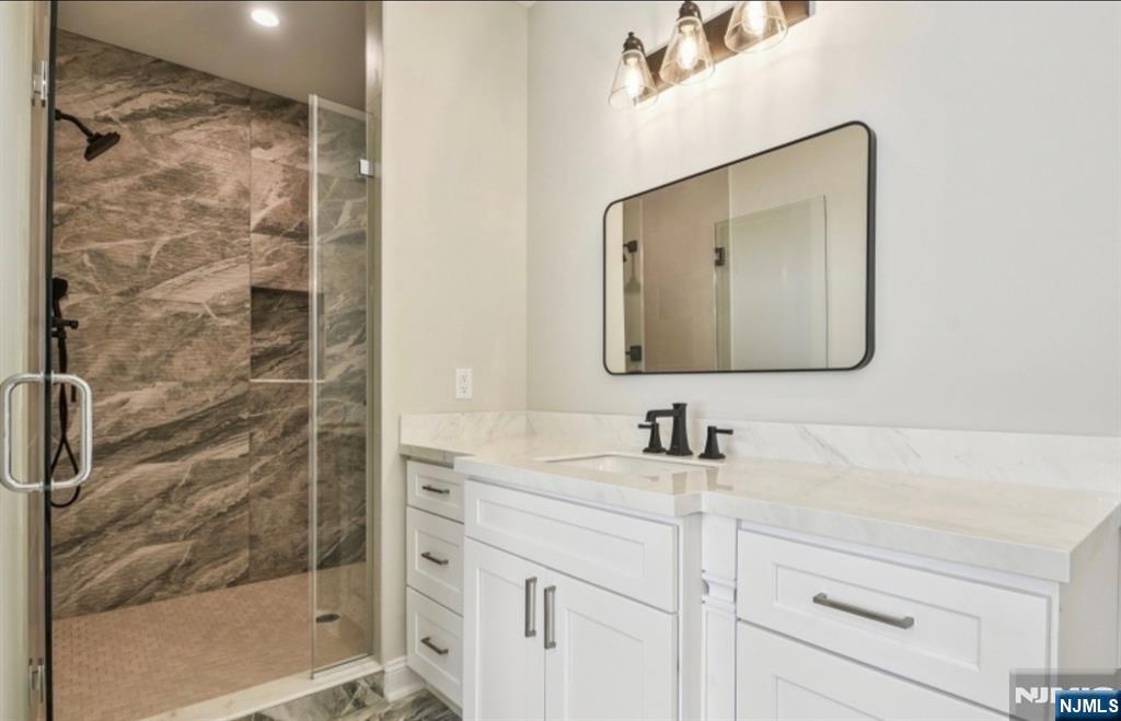 3 Bristol Ridge Boonton, NJ 07005 - Photo 21 of 38