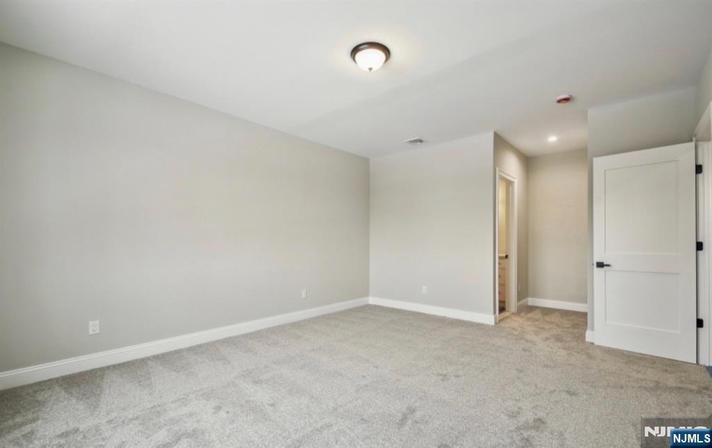 3 Bristol Ridge Boonton, NJ 07005 - Photo 28 of 38