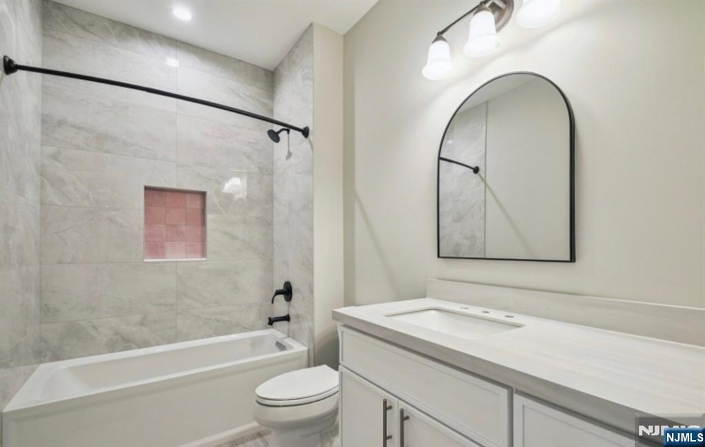 3 Bristol Ridge Boonton, NJ 07005 - Photo 29 of 38